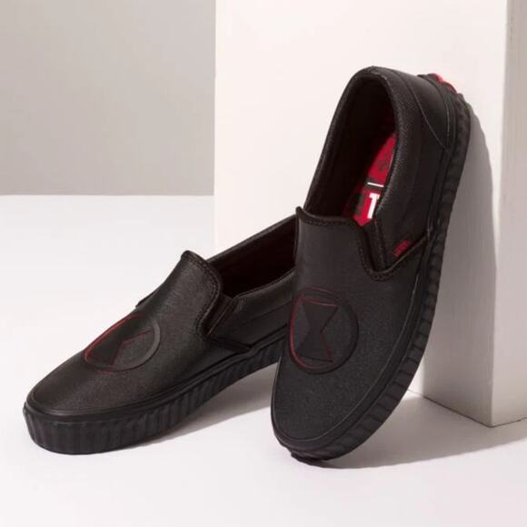 VANS Classic Slip On Marvel Black Widow Unisex Skate Shoes Size 5 Men 6.5 Women